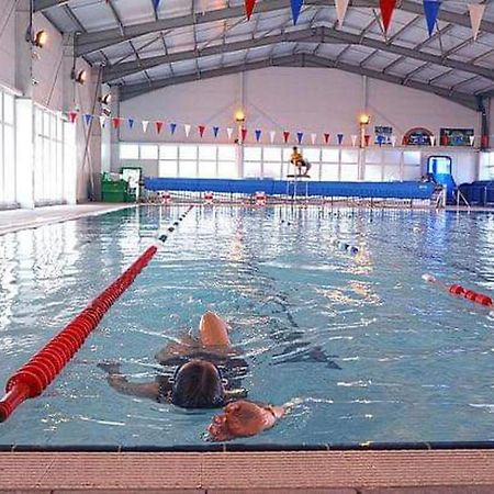 95 Holiday Resort Unity 3 Bed Passes Included Брен Экстерьер фото