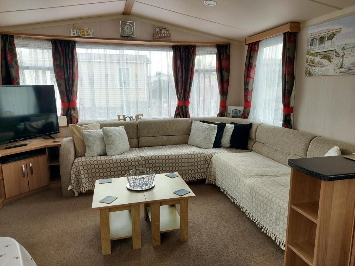 95 Holiday Resort Unity 3 Bed Passes Included Брен Экстерьер фото